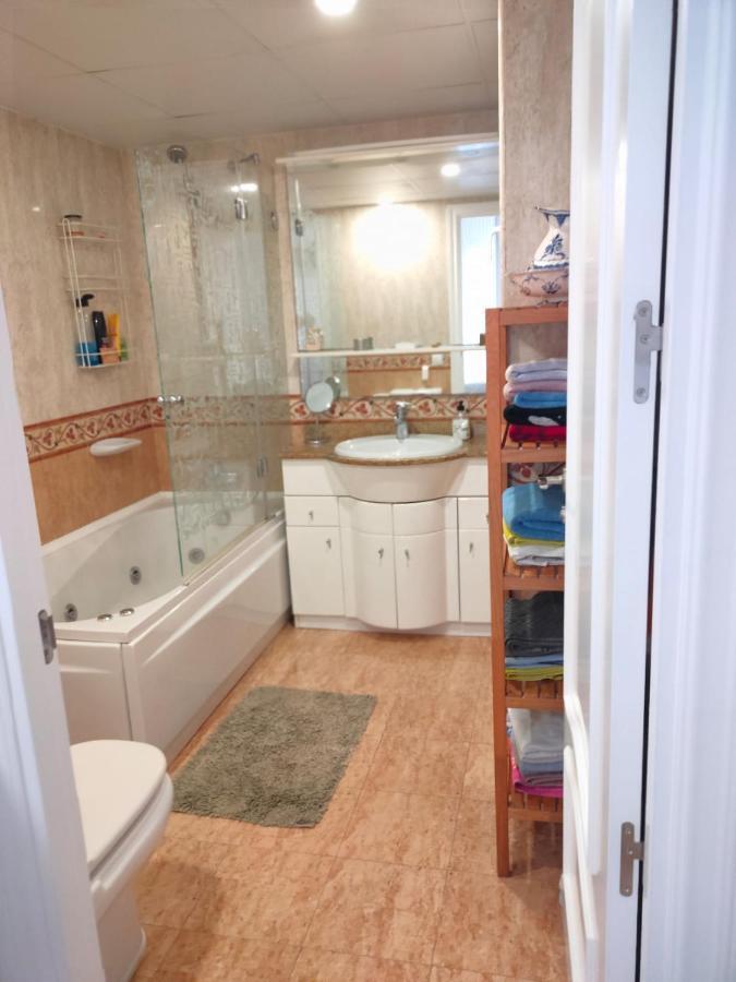 Piso Familiar 3 Habitaciones 2 Banos Y Plaza De Parking ตาร์ราโกนา ภายนอก รูปภาพ